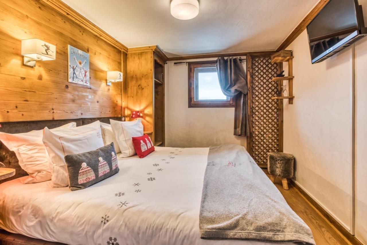 Les Monts Charvin Hotel Courchevel Exterior photo